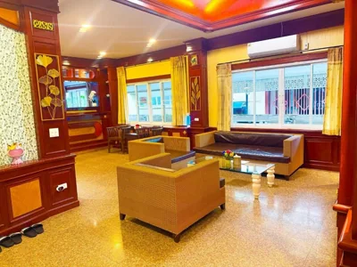 Orchid Pool Villa - indoor Warm pool – 写真 15